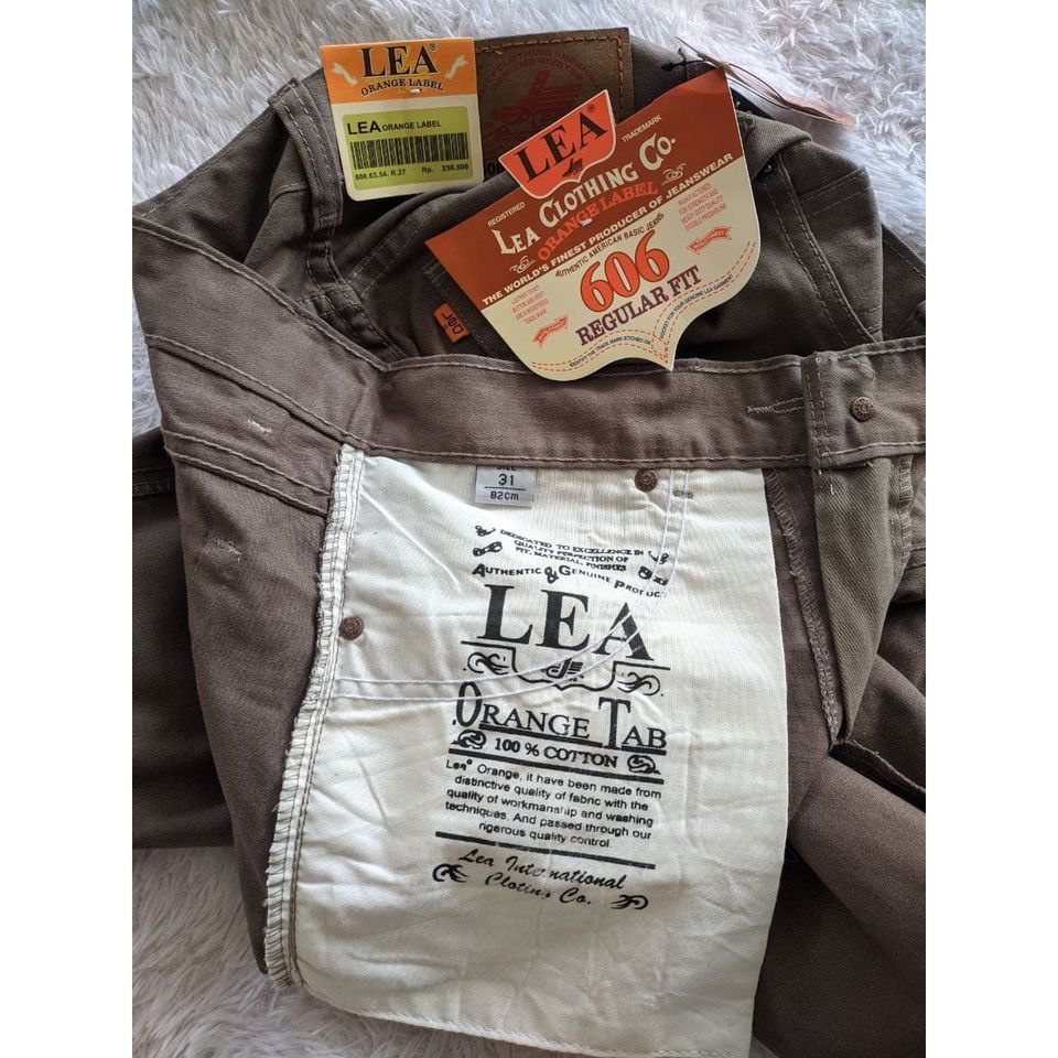 Celana kanvas Exclusive LEA 606 Model Standar Bassic Original Brand Size 28 - 38 Celana panjang pria