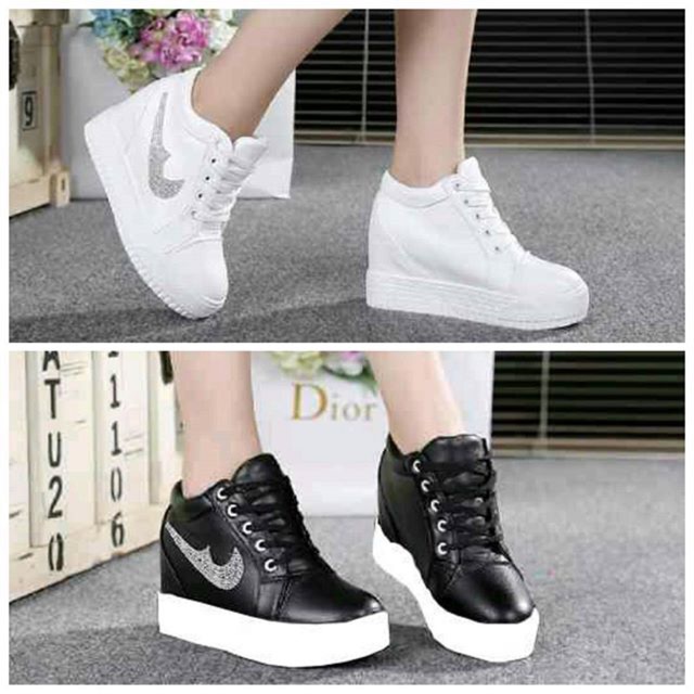 Sepatu boot nike list glitter