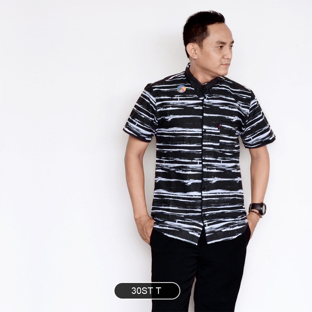 grosir trolistore kemeja pria 30ST cowok motif strip garis grosir trolistore kemeja pria 30ST cowok motif strip garis