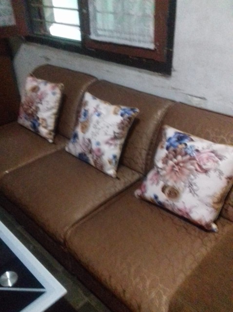 Bantal Sofa Premium