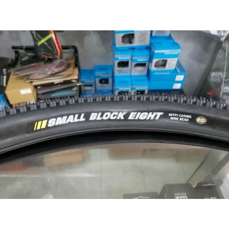 BAN LUAR SEPEDA KENDA SMALL BLOCK EIGHT 29x2.10