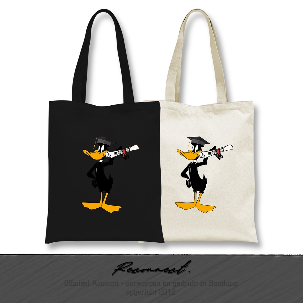 Reconnect Totebag Anti Air Motif Daffy Duck Graduation - Gratis Tambah Nama