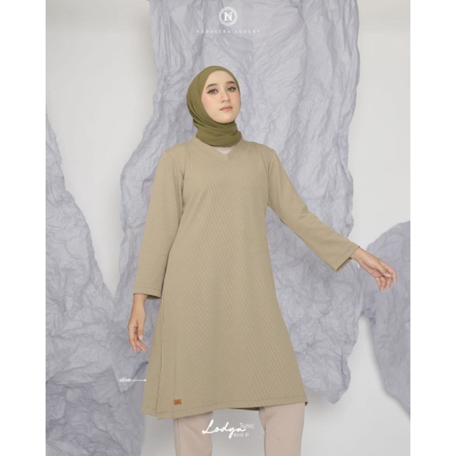 NADHEERA LODYA TUNIK