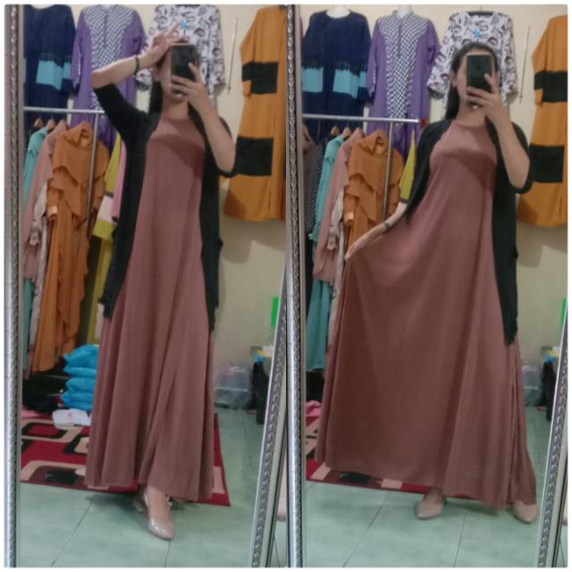 Dress Plisket tanpa lengan