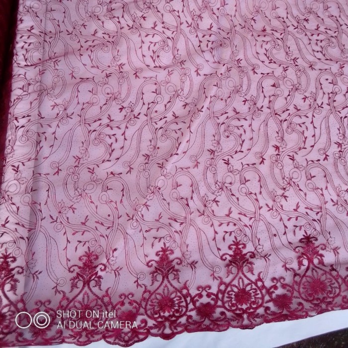 50cm Kain Kebaya Merah Maroon Tile Tulle Mutiara Kain Brukat Broklat