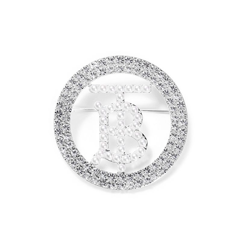 Bross Button Bros bulat bros huruf B bross chanel