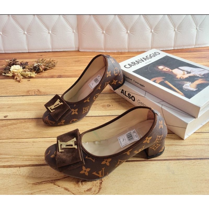 ABBUSHOES UD 04 Sepatu Pesta Model Hak Tahu Untuk Wanita 7cm