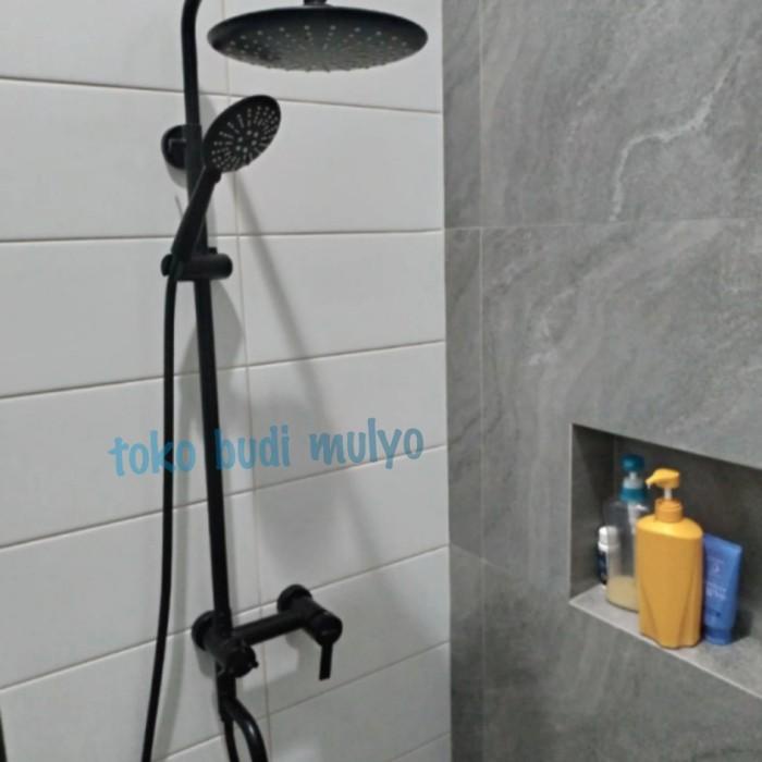 SHOWER TIANG SET HITAM CARLO FIOTINI