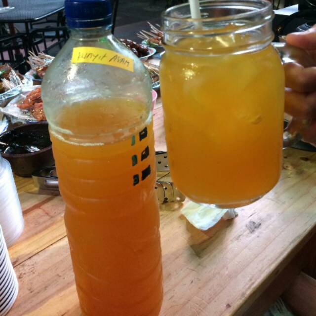 

KUNYIT ASAM DAN SINOM