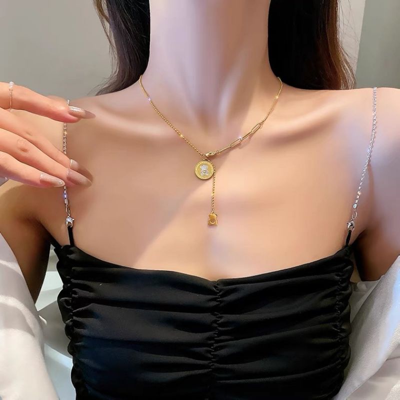Kalung koin beruang titanium anti karat korean style model terbaru