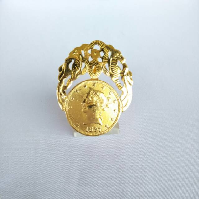 Perhiasan Bros + Liontin Koin Ringgit Lapis Emas