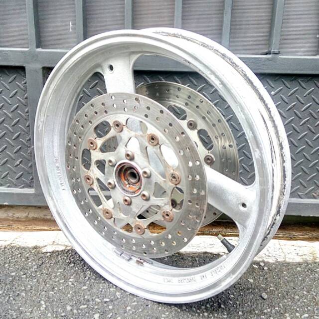 VELG DEPAN LIMBAH MOGE FZR400 BS MODIF TIGER VERZA CBR CB150R BYSON SCORPIO VIXION NINJA250 GSX150
