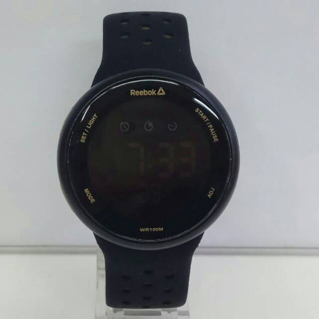 harga jam reebok classic