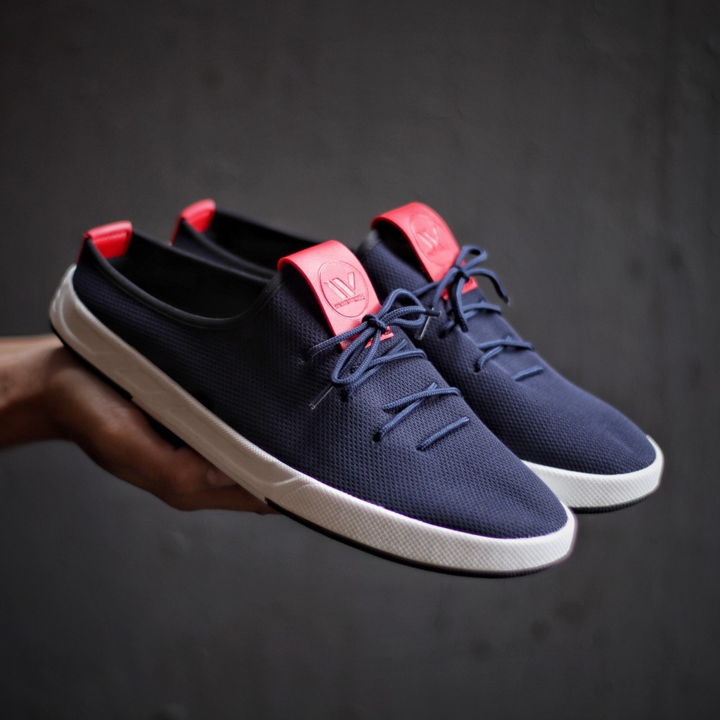 Sandal kasual Selop Pria Sendal Casual Cowok Trendi Fashion Hunichi Tidak Licin Ringan