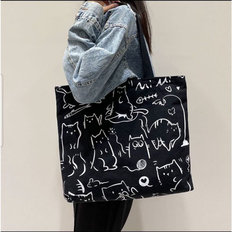 TOTE BAG BIUBIU MOTIF KUCING-Cat Motif Abstrak Kanvas Kucing Aestethic