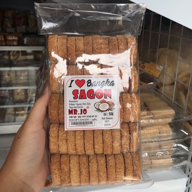 

Kue Sagon Kelapa Mr Jo I LOVE BANGKA isi 50 Asli Bangka / Sagon Panggang Bulat / Sagon Bakar