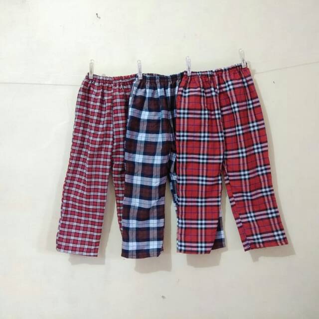 Celana Panjang Anak 3-4thn celana harian celana tidur celana santai Motif Harian Size 3-4thn