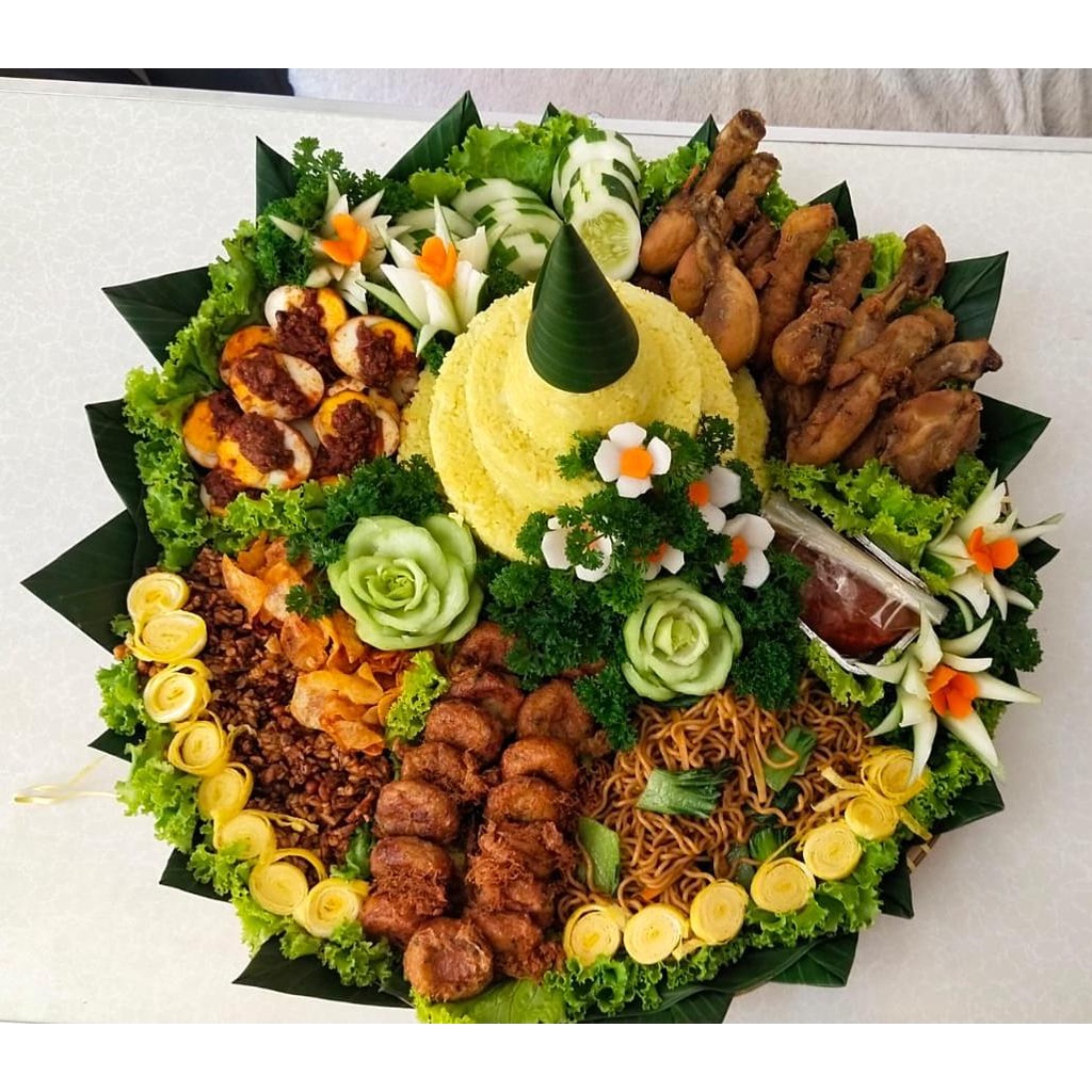 

Nasi Tumpeng