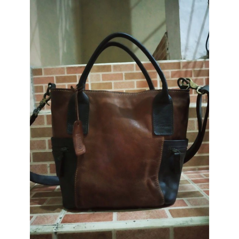 Preloved Tas Kulit Ajeng brand lokal Jogja