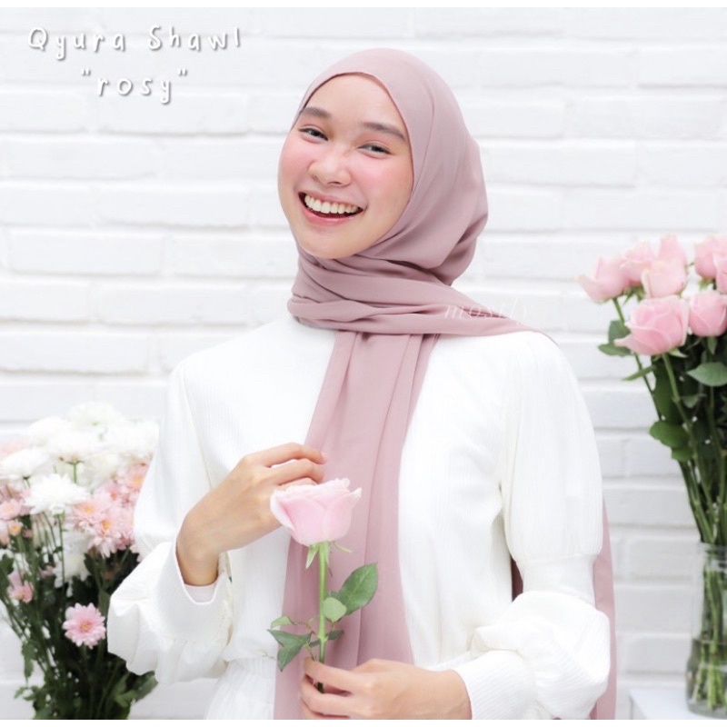 Itsmostly - Qyura Shawl-Rosy