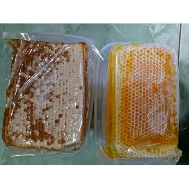 

Sepaket madu sarang 500gr coklat dan kuning