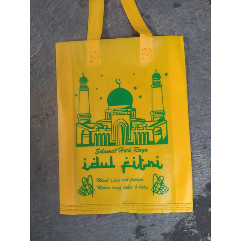 

tas goodie bag lebaran idul fitri 30x40x10 sablon 1sisi