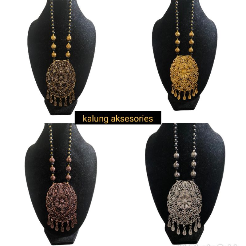 kebaya wanita Kalung bros kalung etnik bros kutubaru bros kebaya unik souvenir indonesia lurik
