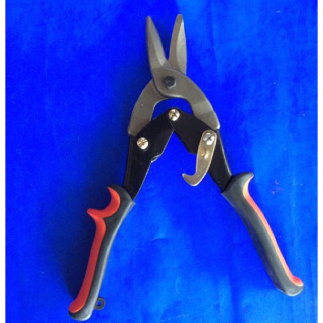 

Gunting Besi / gunting Holo Tajam / gunting taman kebun / serbaguna. GUNTING HOLLOW