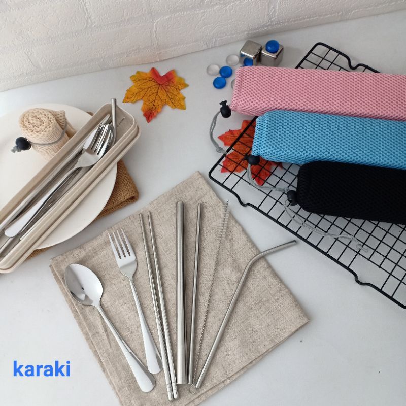 Sendok Set Stainless / Peralatan makan set / Sendok garpu sumpit sedotan stainless