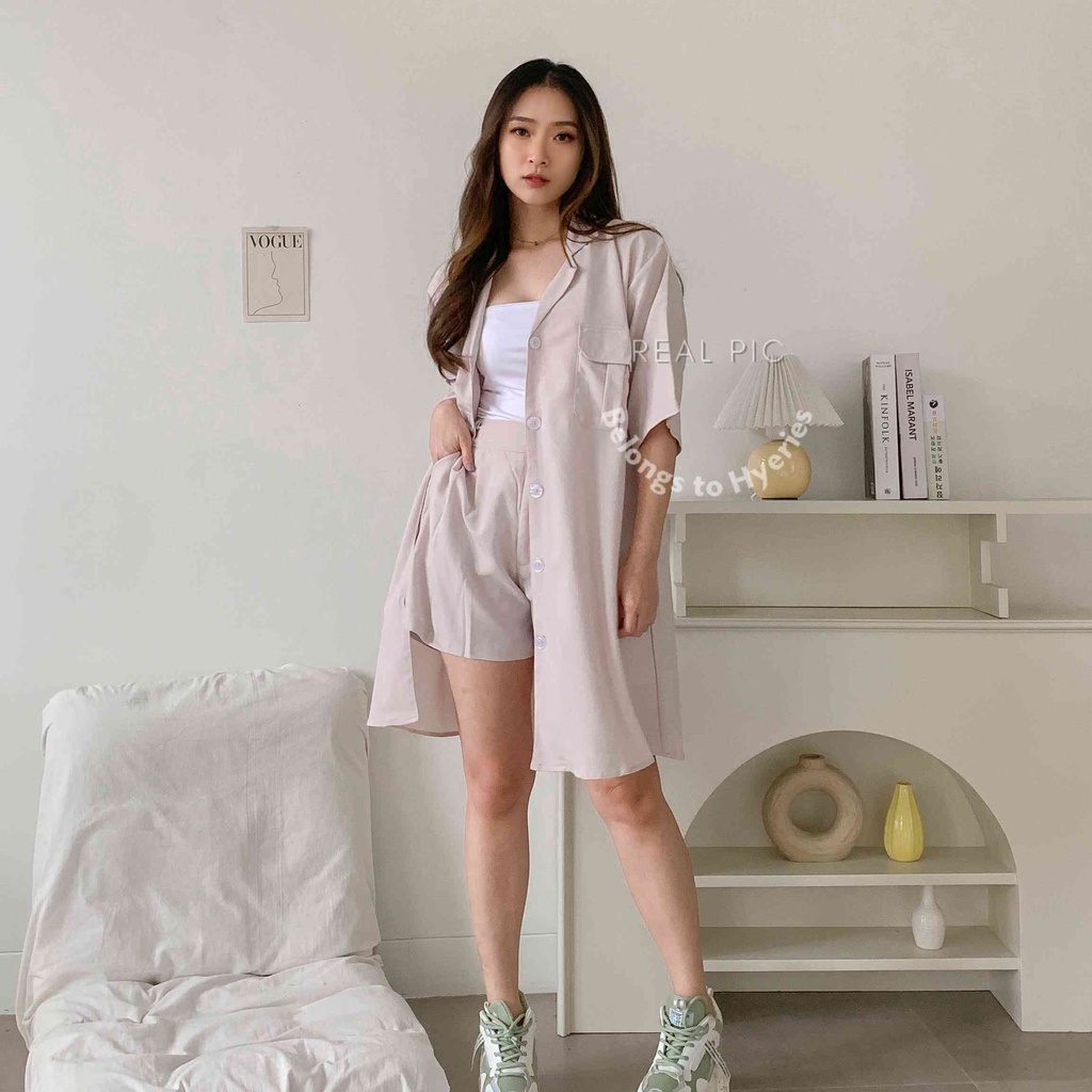 HYERIES Hana top / Atasan Casual Wanita Korea / Blouse Wanita / Pakaian Polos Wanita / Outer Shirt / Kemeja Lengan Pendek Wanita / Short Sleeves Shirt / Kemeja Polos Wanita / Setelan Wanita / Pakaian Kerja / Blouse Kantor / Basic Shirt / Oversize Top