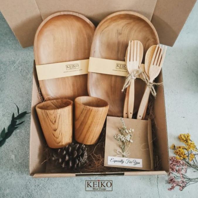 

TERBARUU!! Lova Hampers TERLARIS