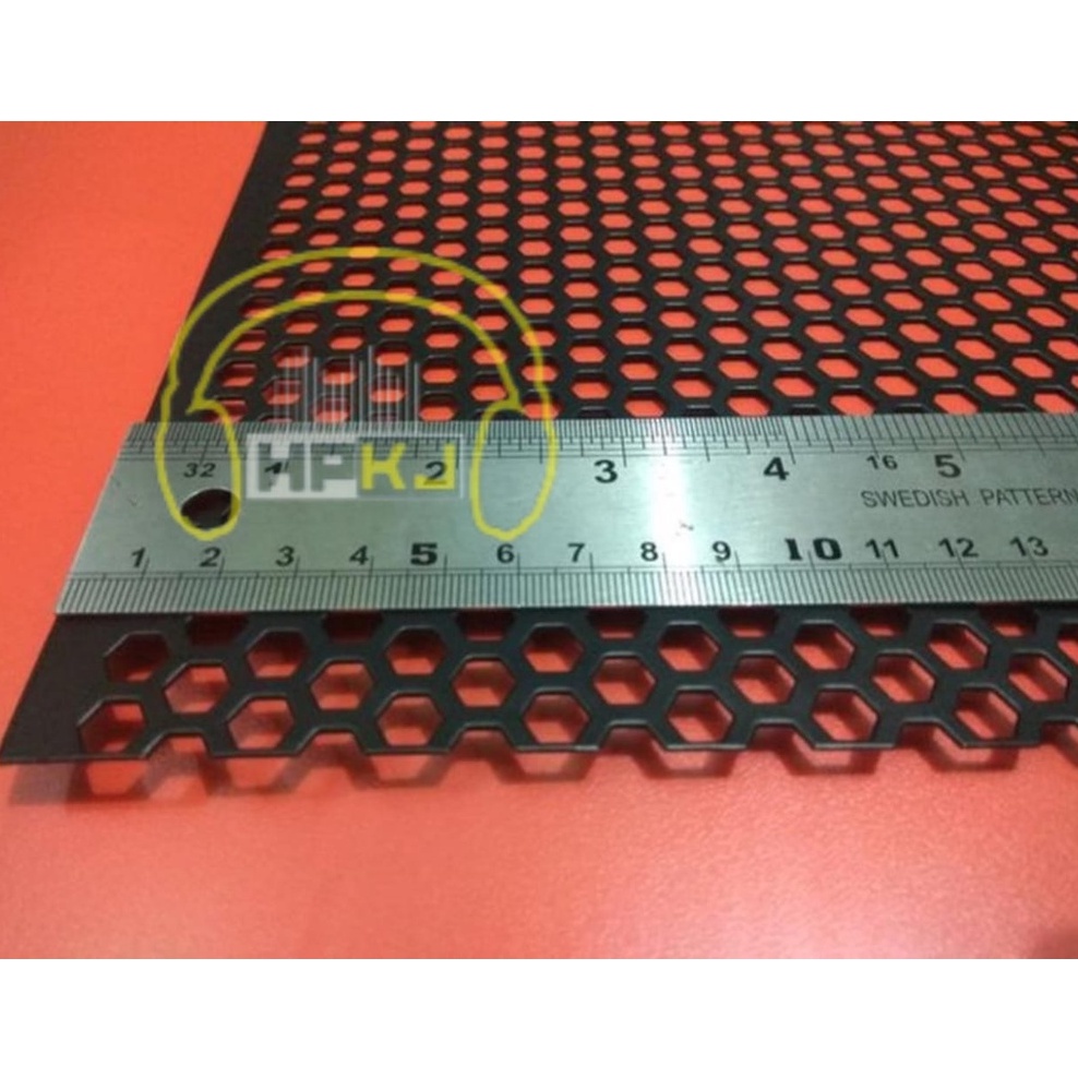 GRILL RAM BOX SPEAKER 65 X 200CM grill hitam grill segi enam 65x200cm