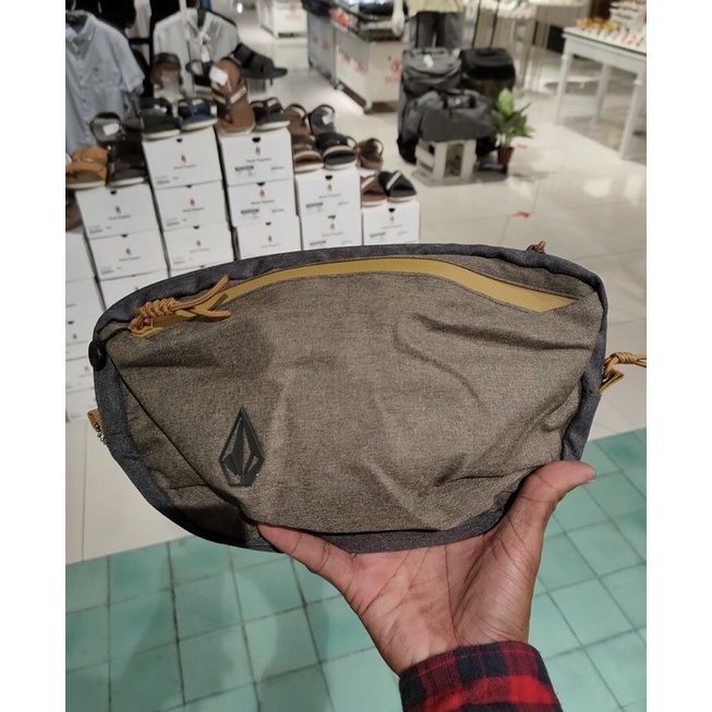 new arrival tas pinggang Volcom original sf354