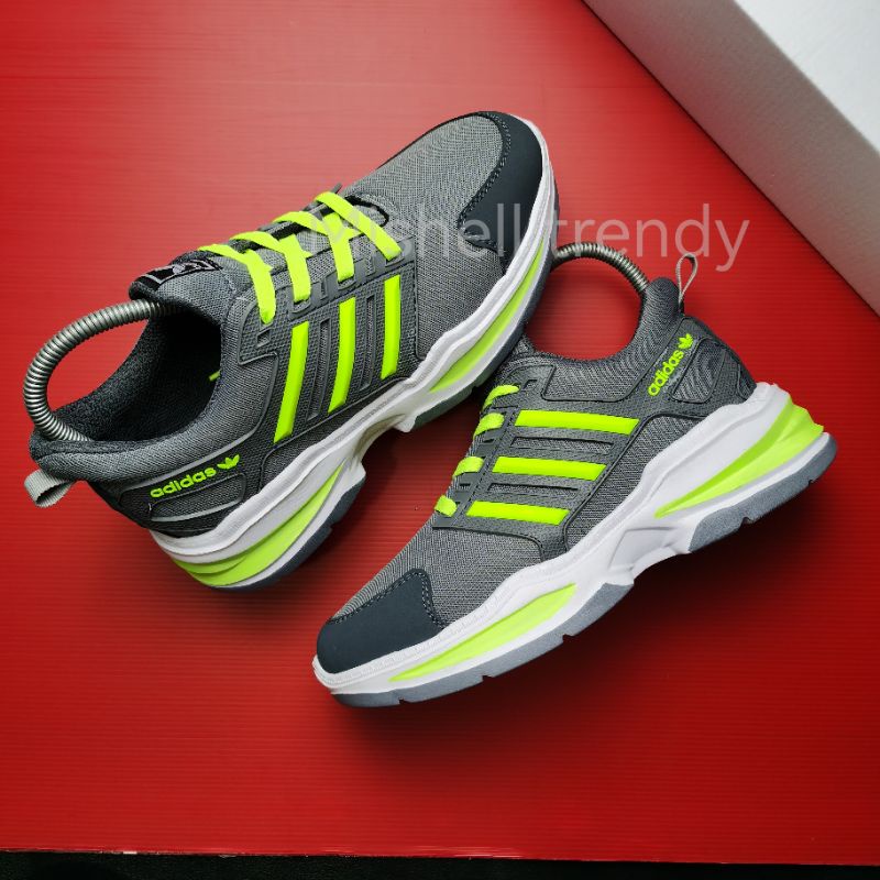 NEW SNEAKERS ADIDAS TERBARU / SEPATU SPORT TERLARIS / SEPATU PRIA WANITA PREMIUM