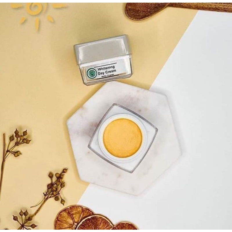 whitening day cream