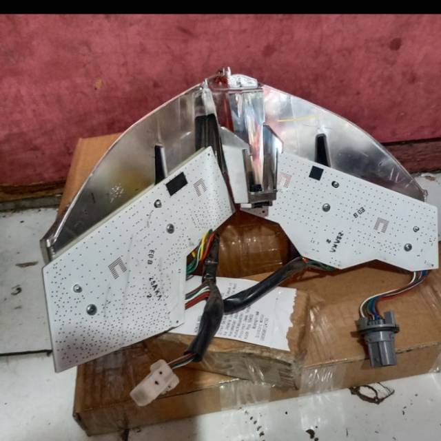 LAMPU REFLEKTOR LED VARIO 150 VARIO 125 2018-2020 ORIGINAL