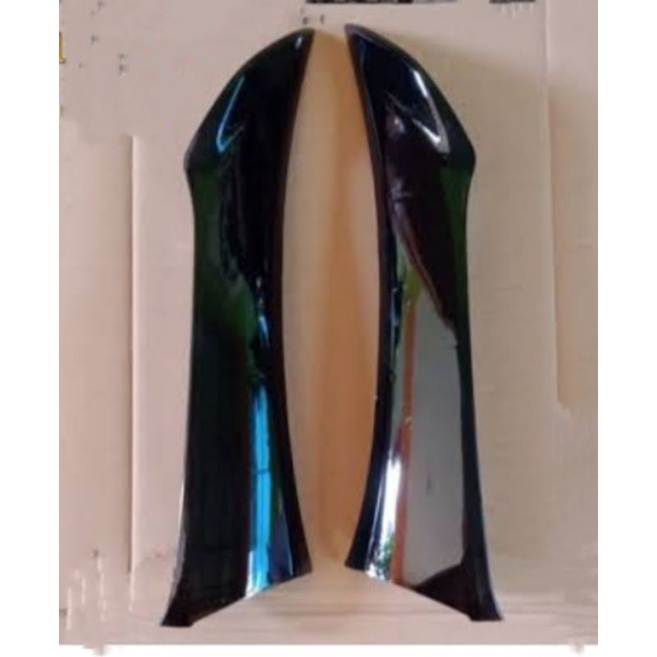 cover sayap tebeng samping luar supra x 125 old. lama
