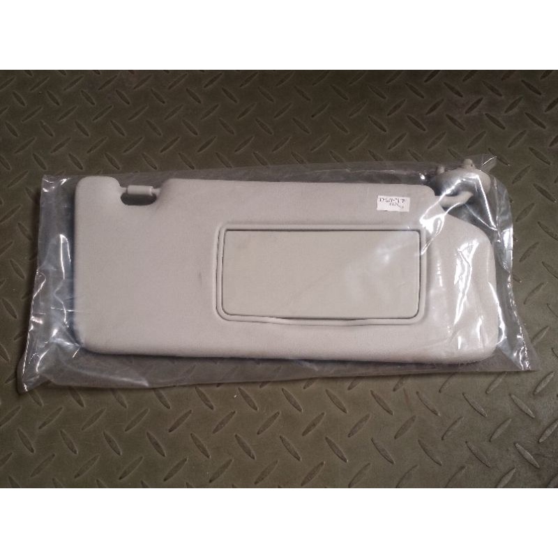 Sunvisor Kanan Honda Freed