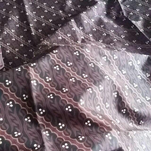 Batik Parang Coklat Dan Embos Unggul Jaya Pekalongan