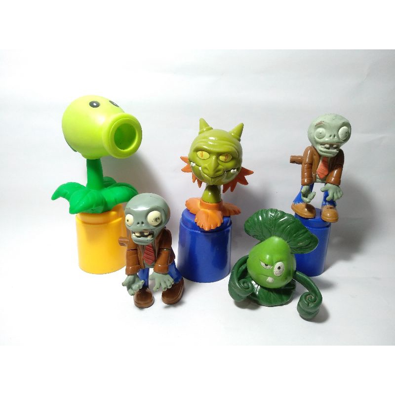 Plants Vs Zombies KFC Chaki Kids Happy Meal Monster Daun Mainan Zombie Bunga Flower Rare Retro Jadul