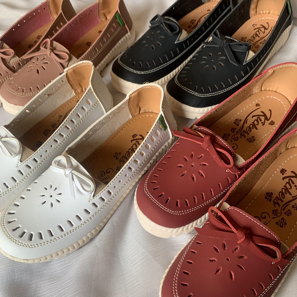 (TANPA KARDUS) SEPATU SLP.12 5 SEMI KULIT SINTETIS CEWEK WANITA TERLARIS FLAT SHOES KECE Sandal Slop Slip On Wanita Sandal Cewek  SLIP ON WANITA TERBARU KEKINIAN FLATSHOES KOREAN STYLE SEPATU CEWEK SLIPON FLAT SHOES CASUAL SANTAI  RAMADHAN SALE FLATSHOE