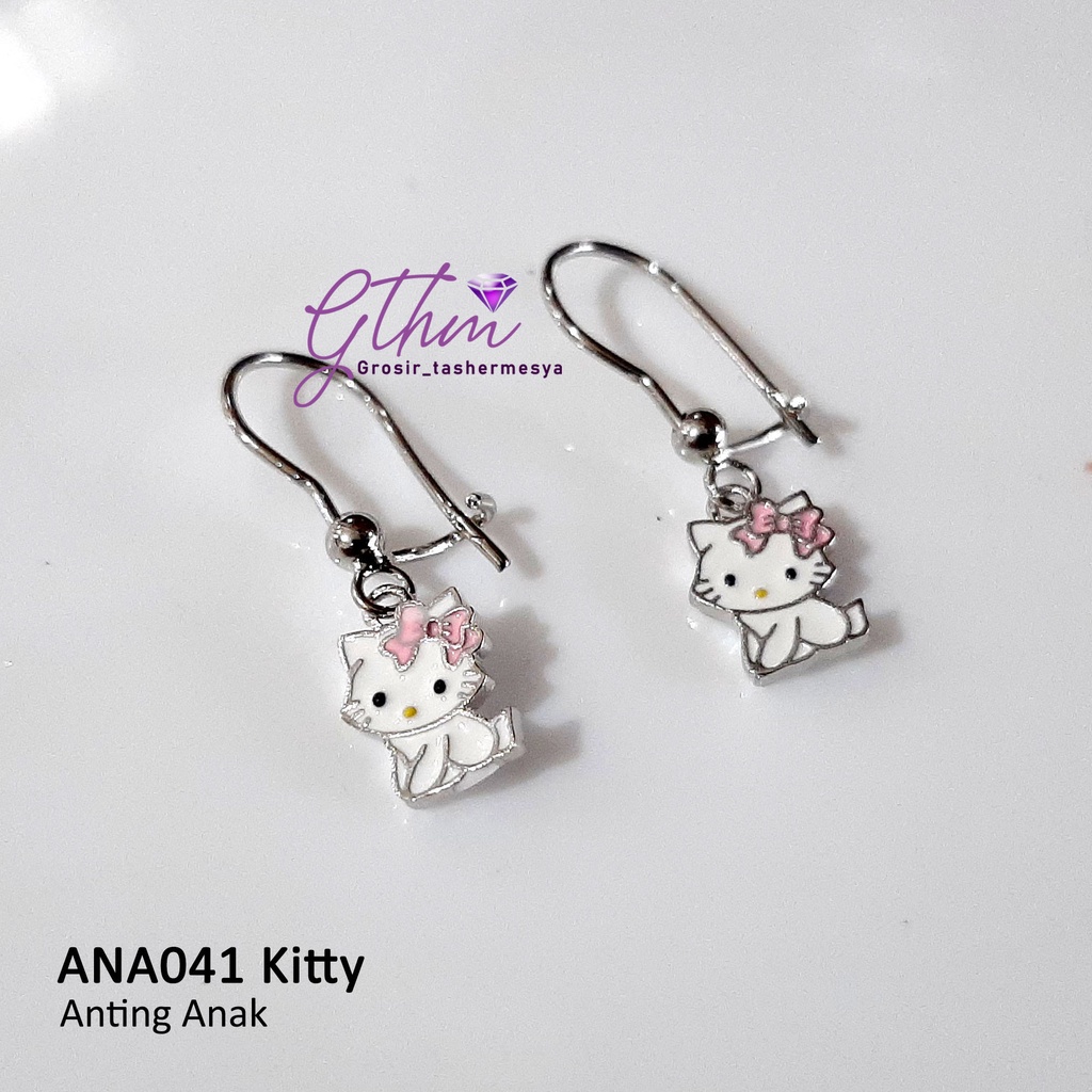Anting Anak Kitty Cat Kucing Meong Lucu Perhiasan Import Fashion Anti Karat Bisa dipakai sehari-hari ANA041 gthm