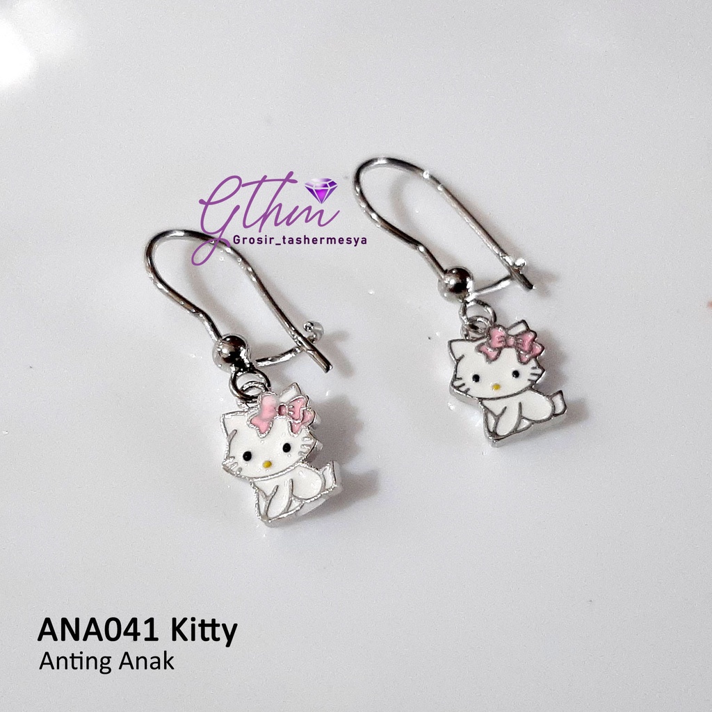 Anting Anak Kitty Cat Kucing Meong Lucu Perhiasan Import Fashion Anti Karat Bisa dipakai sehari-hari ANA041 gthm