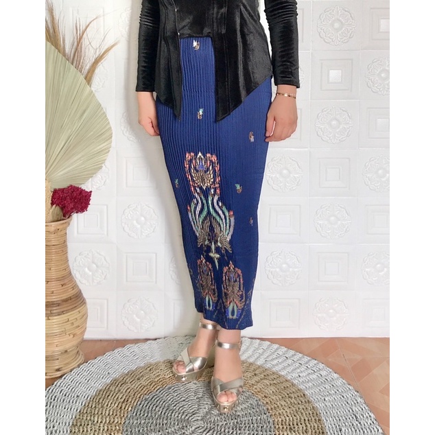 Rok plisket premium warna hitam dan navy