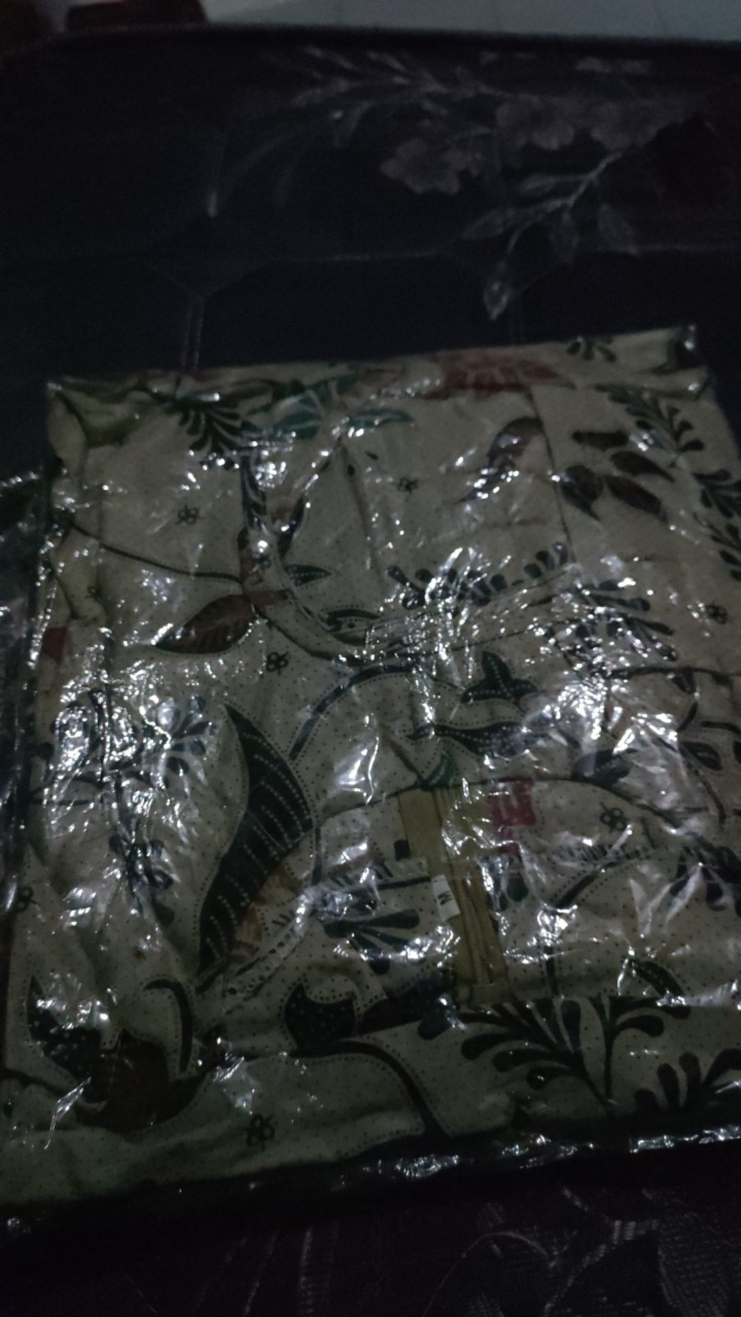 Emhabatik | Terlaris Serut Genes Jelita Tunic Navbor Yelbor Whitbor Creambor Tunik Batik Modern