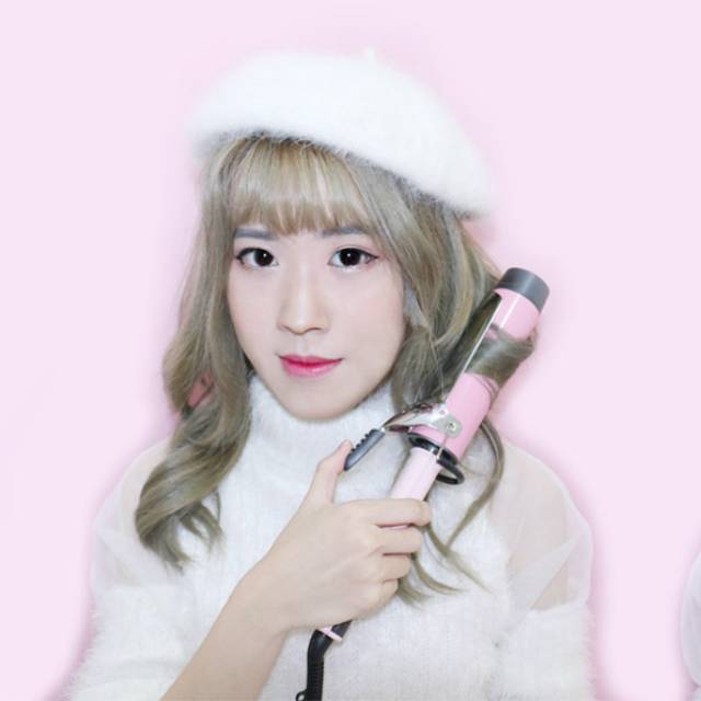 Preloved - Vodana Curling Iron 36mm blue color