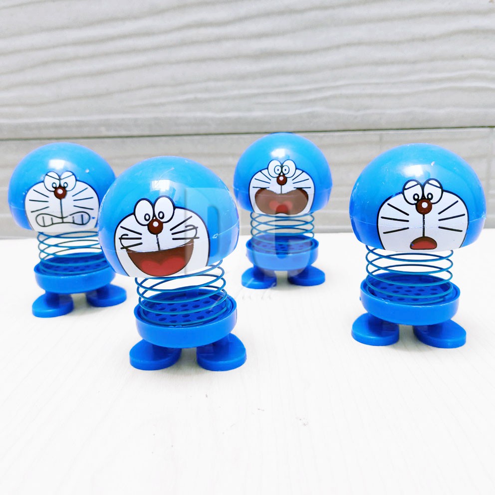 Boneka Per Doraemon | Pajangan Dashboard Mobil | Boneka Emoticon Doraemon Goyang