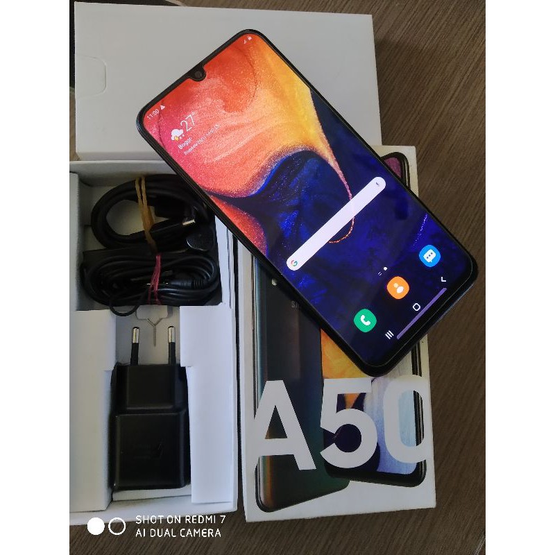Jual HP Handphone Bekas Samsung A50 Ram 4/64gb Fullset HP Seken Second Berkualitas