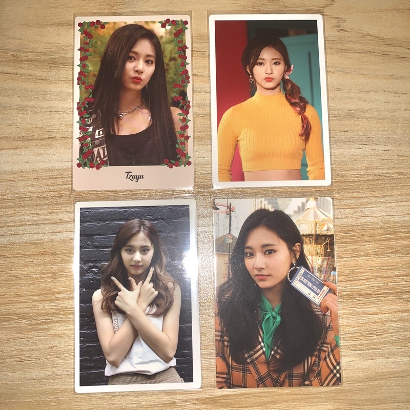 [ booked ] PHOTOCARD PC MONOGRAPH Mono Tzuyu TWICE Yes or Yes, Twicetagram, Merry and Happy