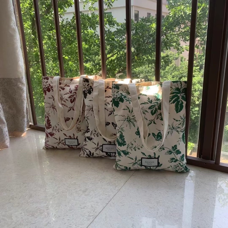 GUCCI Tote bag VIP GIFT